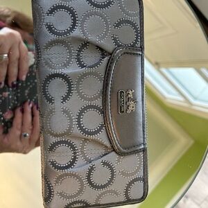 Coach wallet. Madison Op Art.